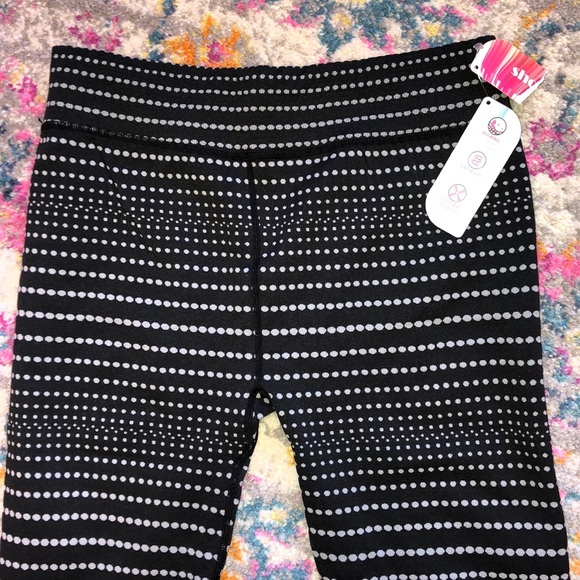 shosho Pants - NWT SHOSHO PANTS /WORKOUT WEAR!!